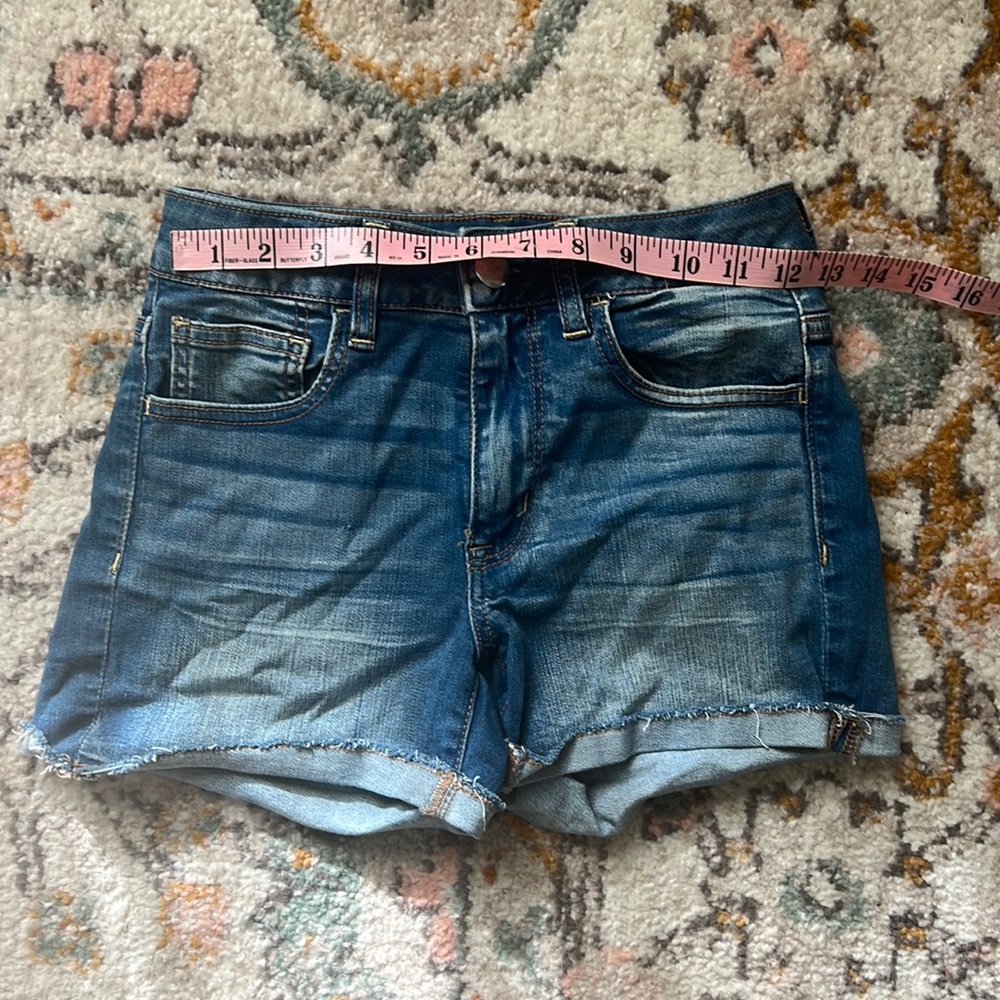 American eagle shorts size 2